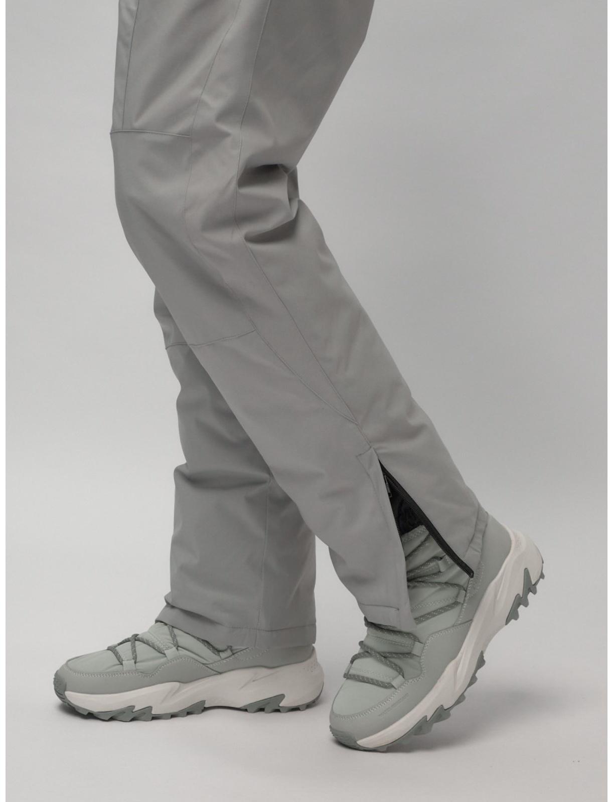 Костюм горнолыжный женский, размер 52, цвет зелёный