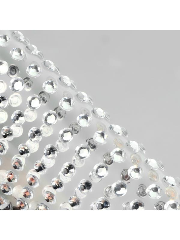 Стразы самоклеящиеся, d = 4 мм, 220 шт на листе на листе, цвет серебряный