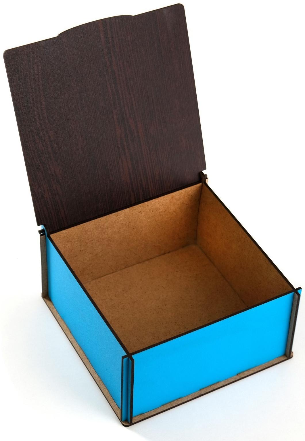 Коробка подарочная 