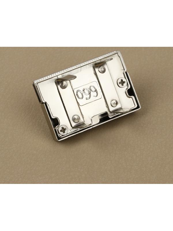 Застёжка для сумки, 4 × 2,8 см, цвет жемчужный серебряный