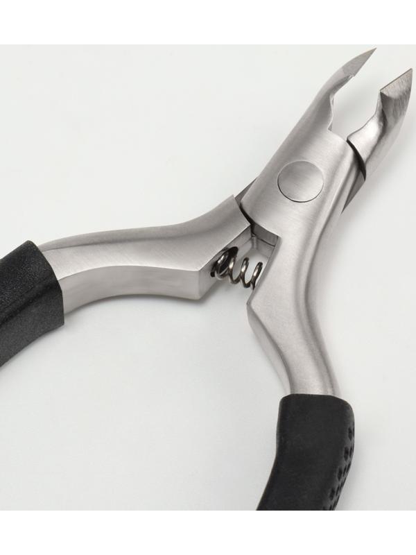 Кусачки педикюрные «Premium», скрытая пружина, 11,5 см, длина лезвия - 6 мм, цвет серебристый/чёрный