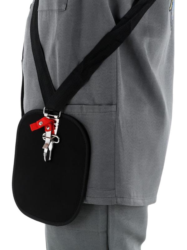 Ремень для триммера ТУНДРА, с защитой бедра, универсальный, быстросъемный карабин