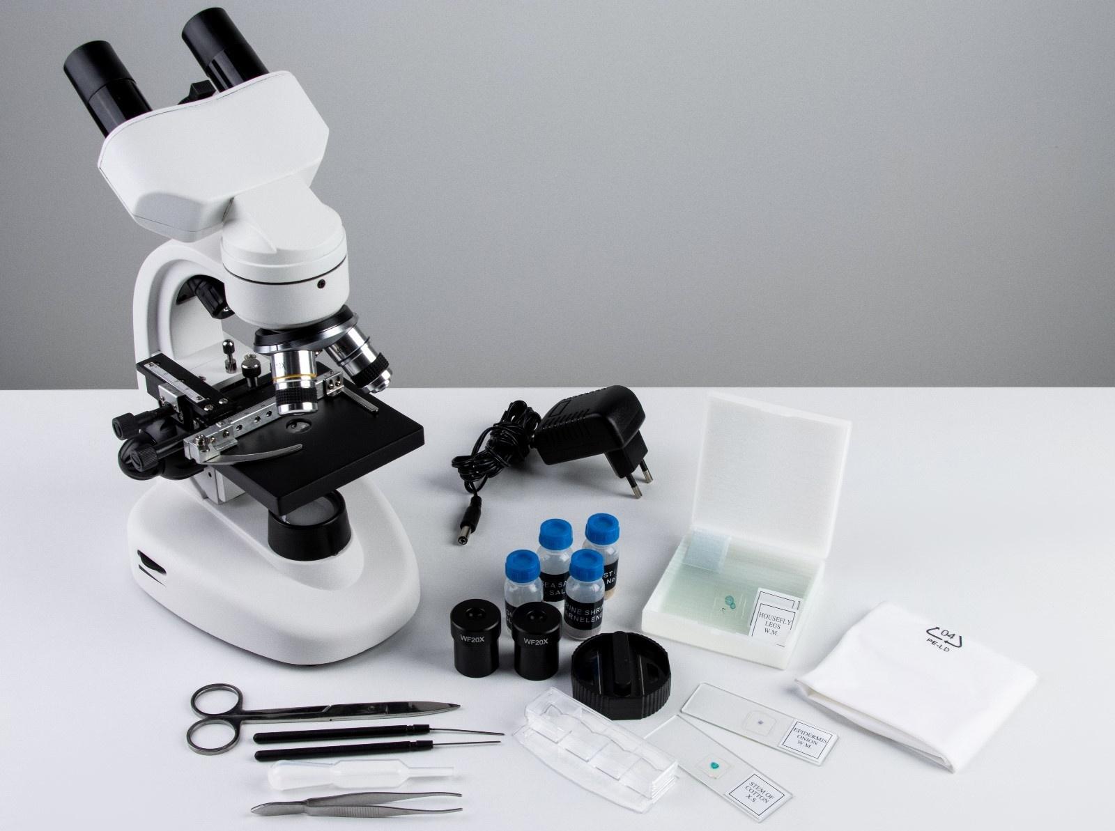 Микроскоп лабораторный кратность 40,100,400, подсветка