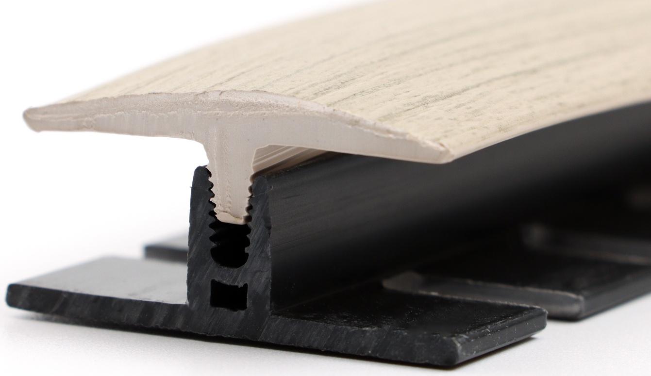 Гибкий порог с крепежом SmartProfile BR 224 Дуб крафт серый, 3 м