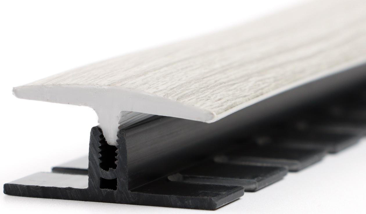 Гибкий порог с крепежом SmartProfile BR 410 Дуб грац, 3 м