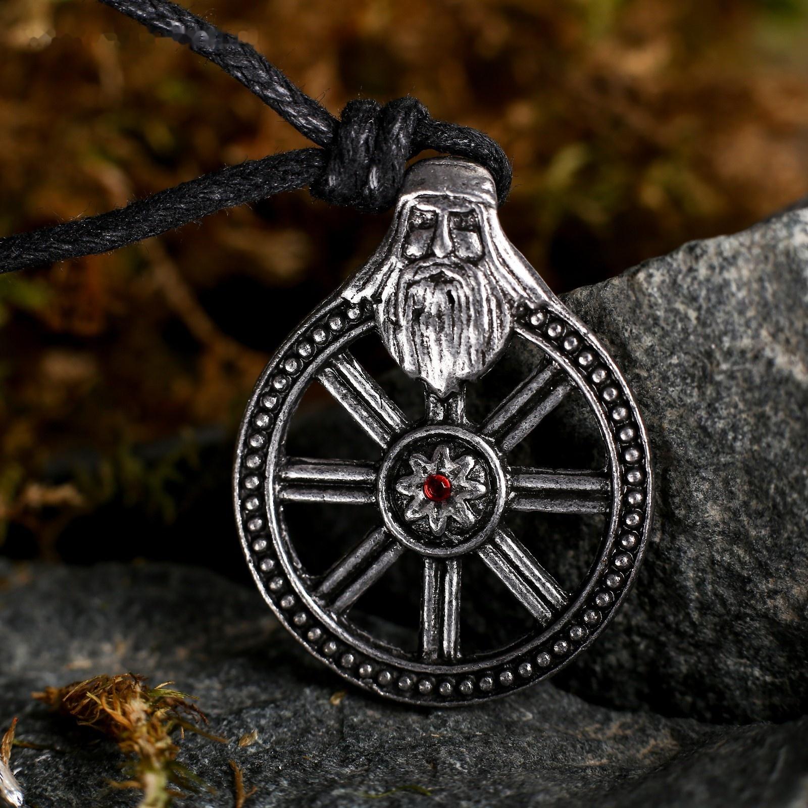 Амулет-брелок 