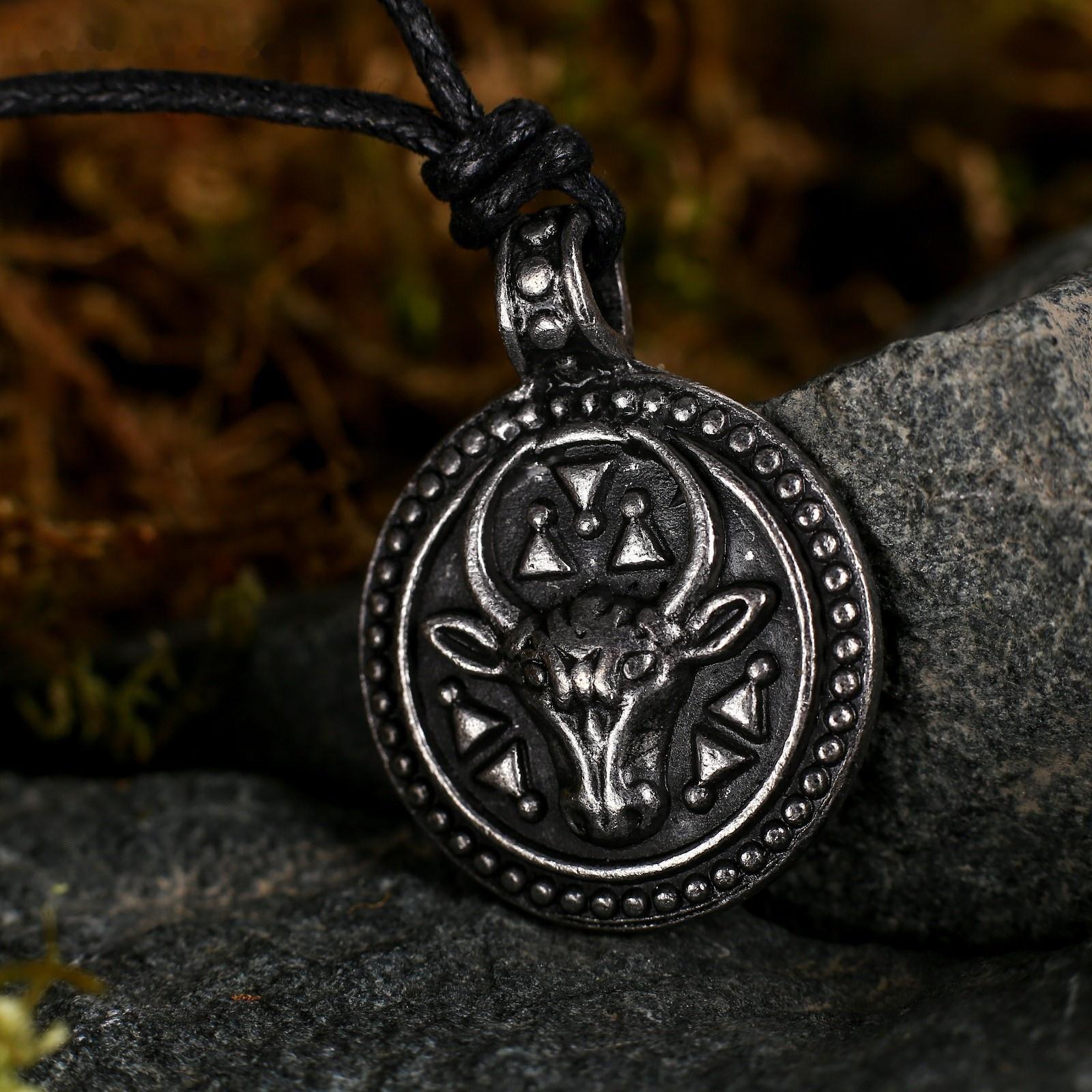 Амулет-брелок 