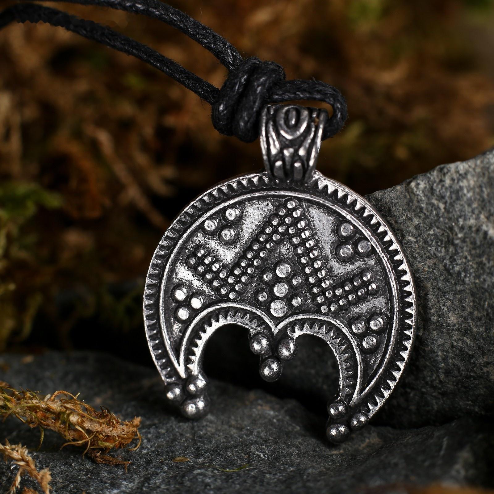 Амулет-брелок 