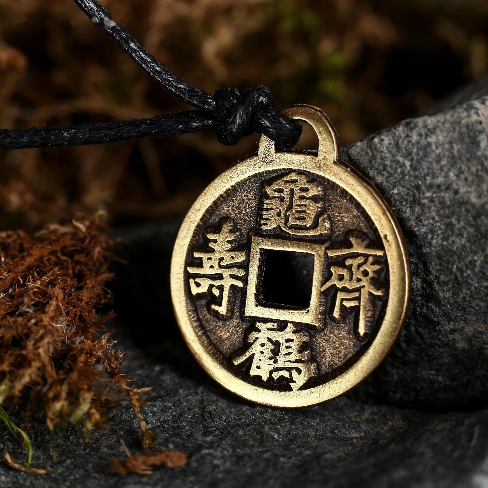 Амулет-брелок 