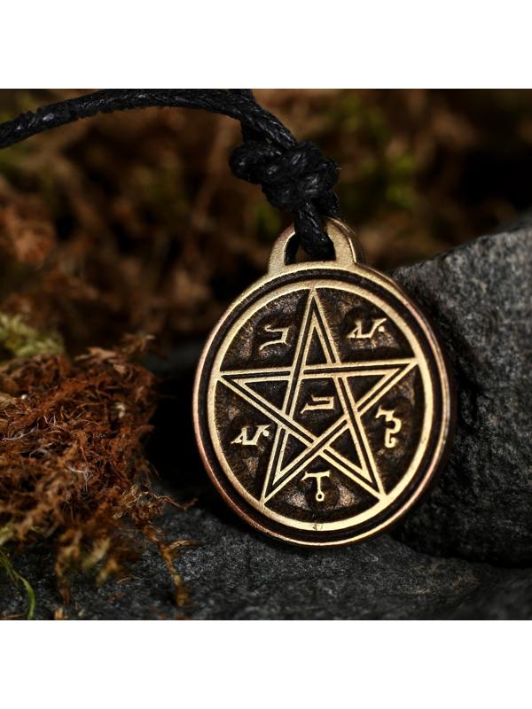 Амулет-брелок 