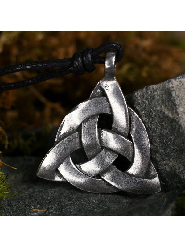 Амулет-брелок, тотем 