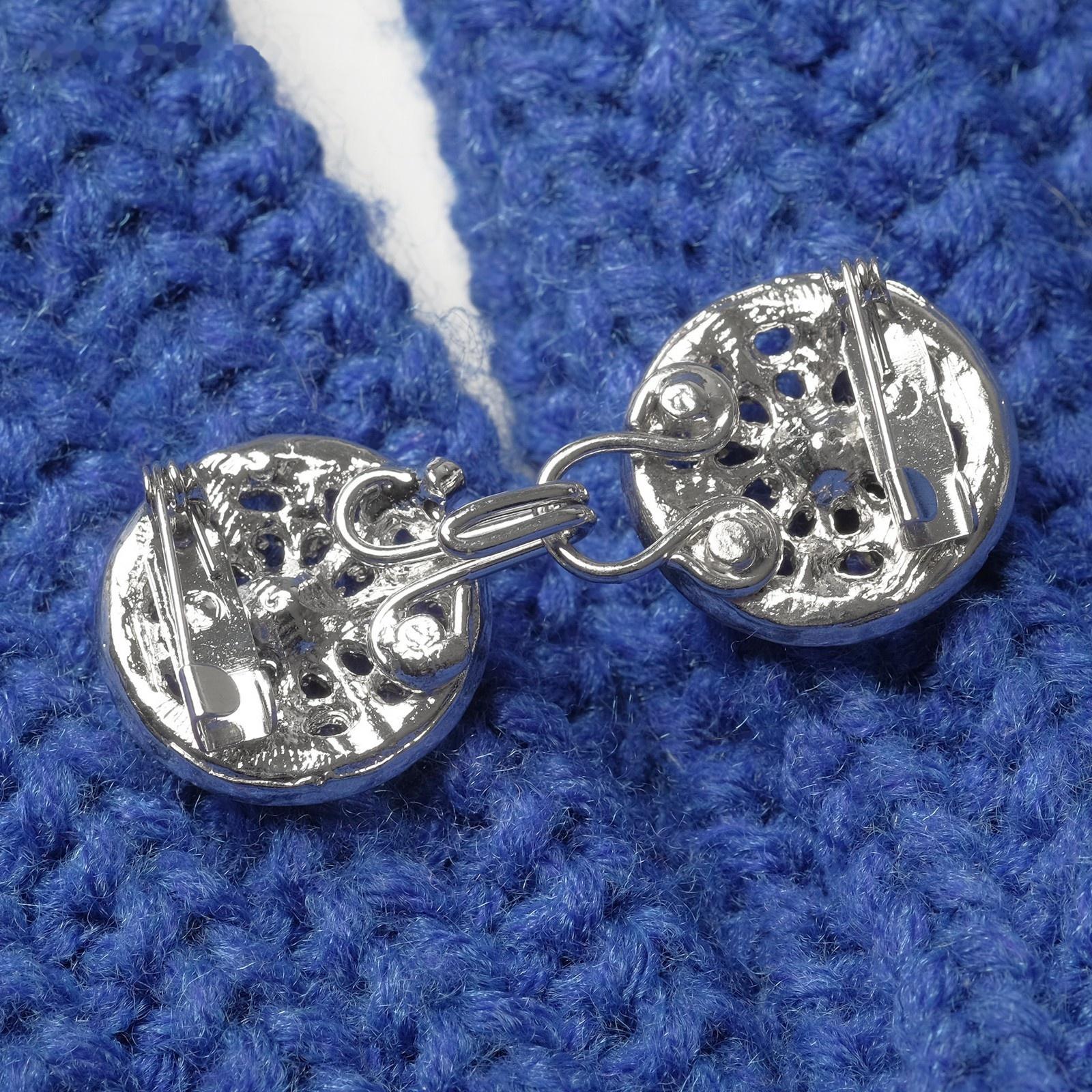 Зажим для кардигана 