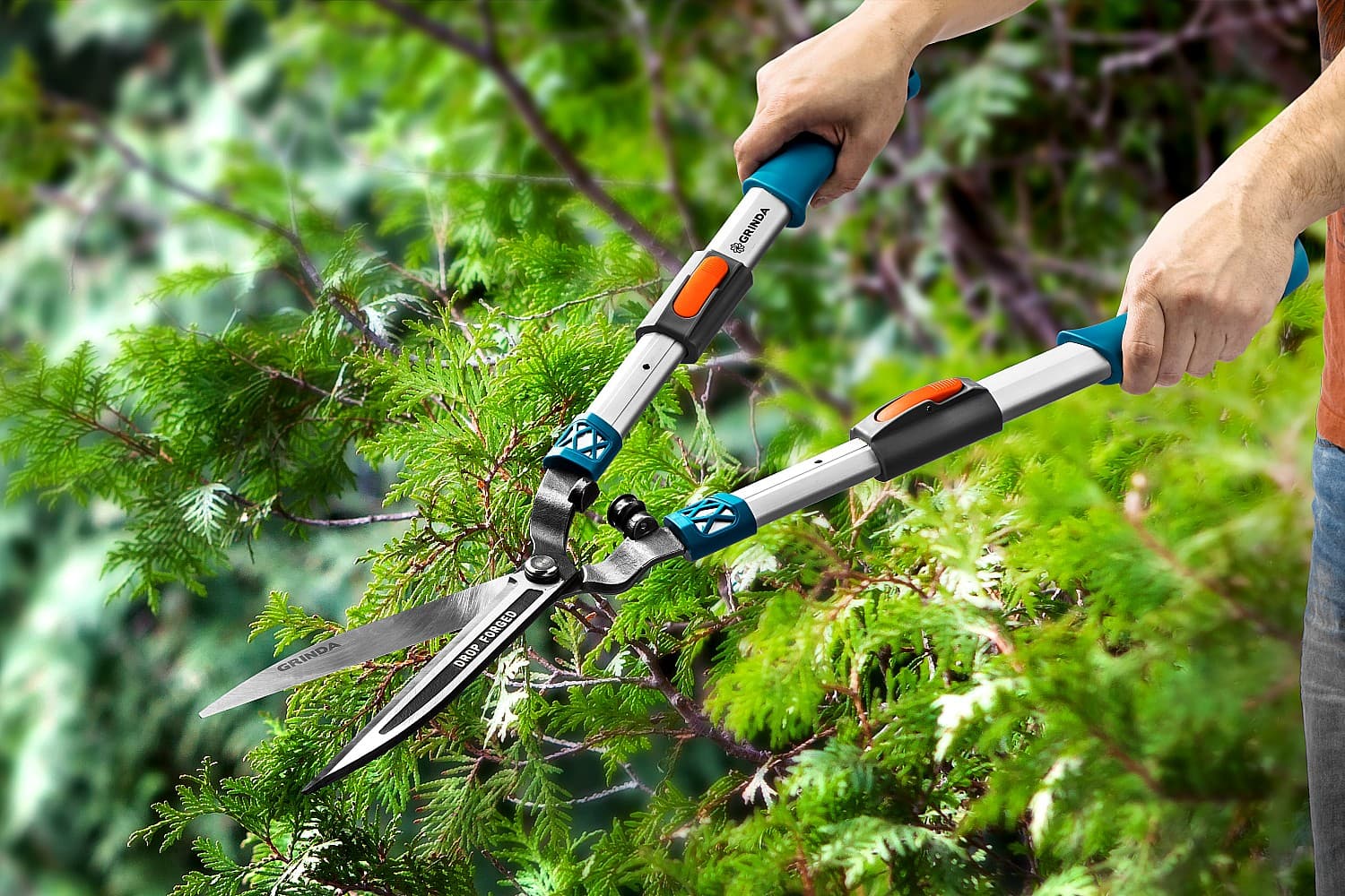 Кусторез GRINDA FH-800T 423790, кованые лезвия, телескопический, алюминиевые рукоятки /  630 - 800 мм.