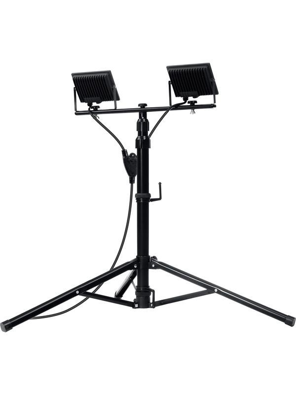 ЗУБР ПСК 30х2, 2 х 30 Вт, 6500 К, IP 65, 1.6 м, светодиодные прожекторы на штативе, Профессионал (57145-2-30)