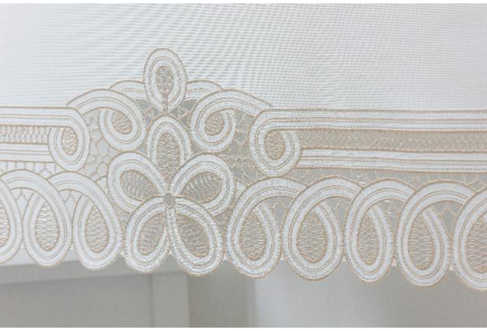 Скатерть столовая «Ажурная» Pretty, 120 х 150 см, 10 шт в рулоне, цвет бежевый