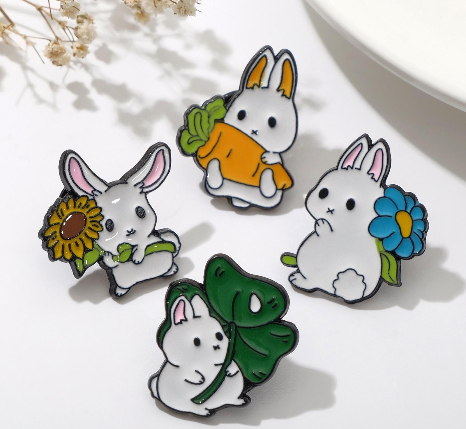 Набор значков (4шт) 