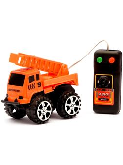 Машина «Стройтехника», на дист управлении, работает от батареек, в пакете