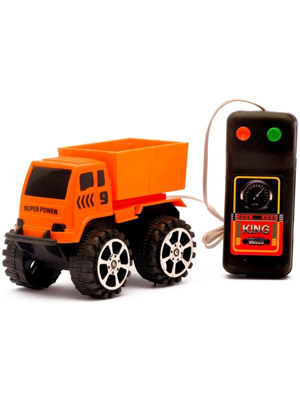 Машина «Стройтехника», на дист управлении, работает от батареек, в пакете