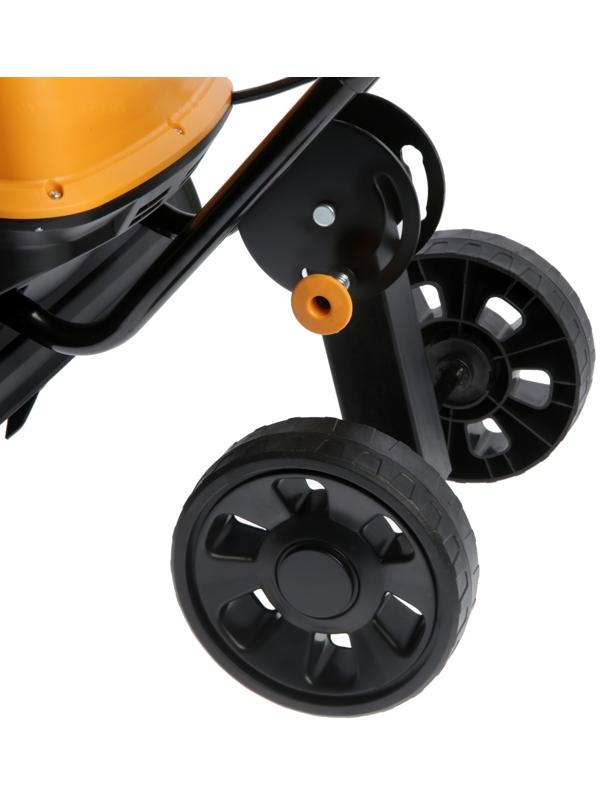 Культиватор аккумуляторный DEKO DKET40, 20 В, 2х4 Ач, 150 об/мин, ширина/глубина 36/18 см