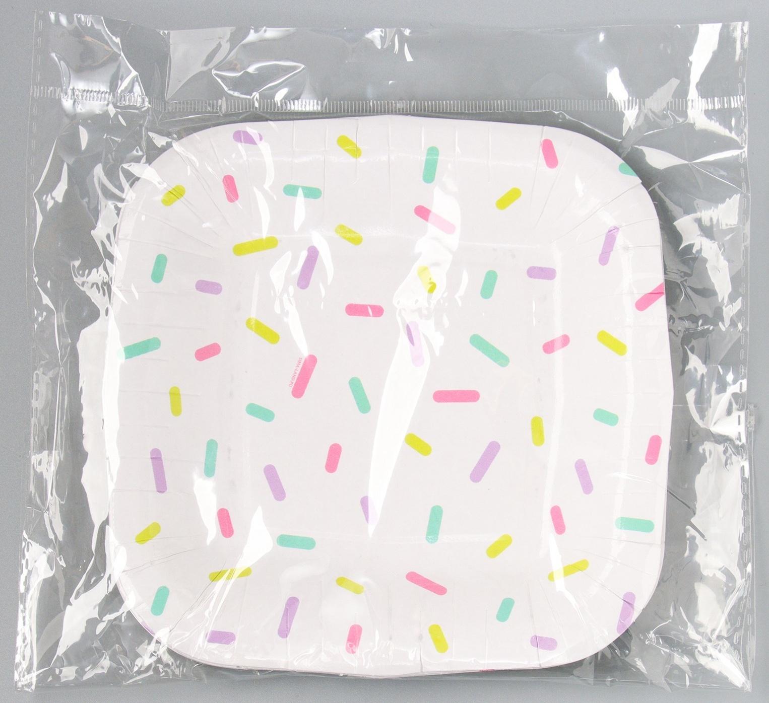 Тарелка бумажная квадратная 