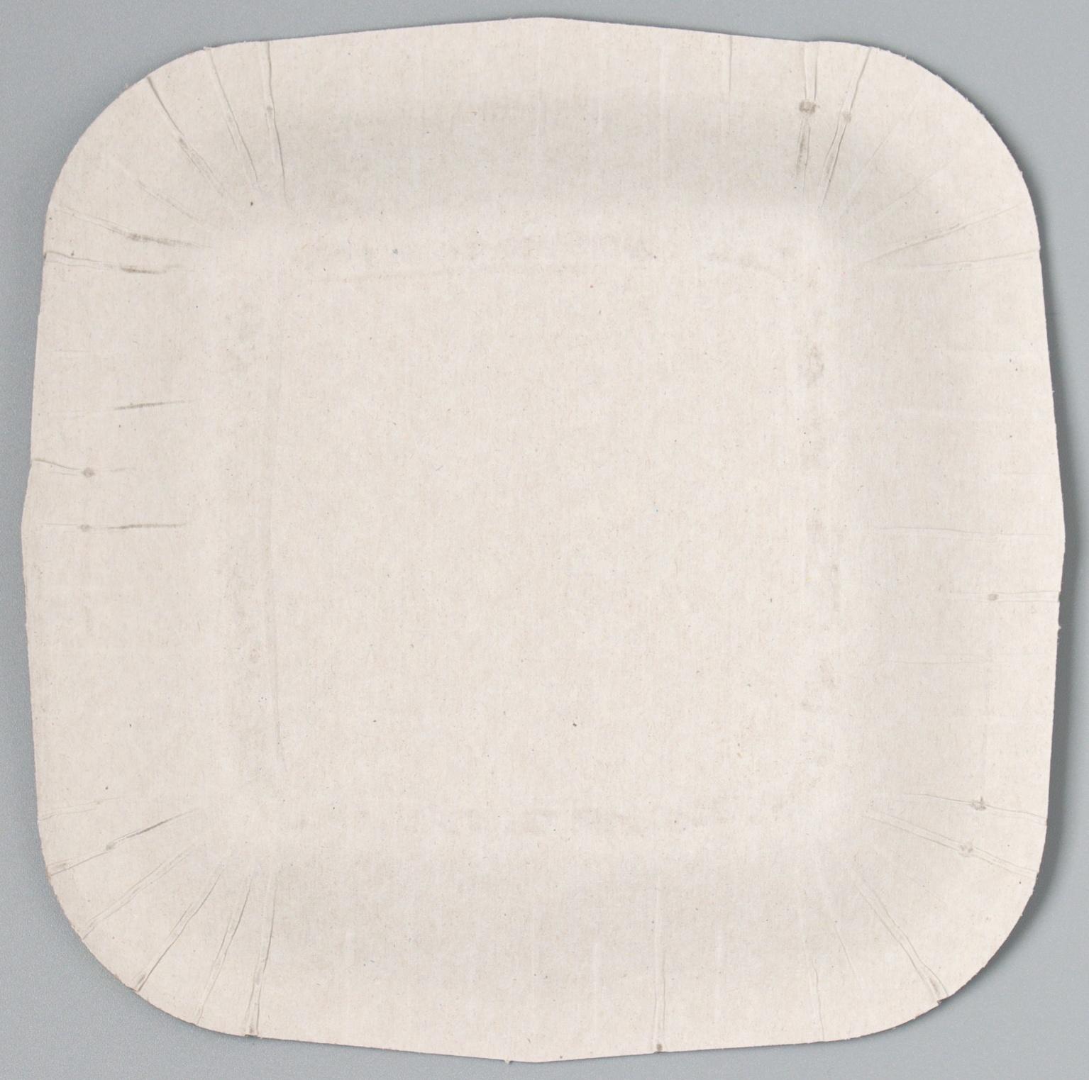 Тарелка бумажная квадратная 