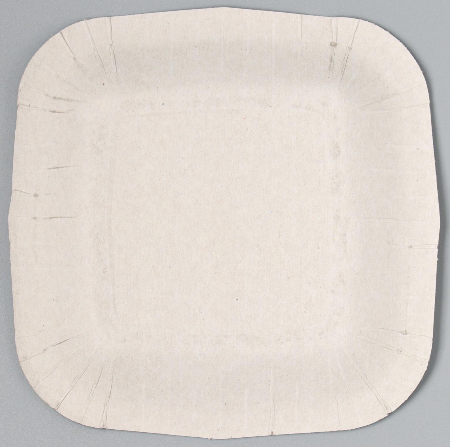 Тарелка бумажная квадратная 