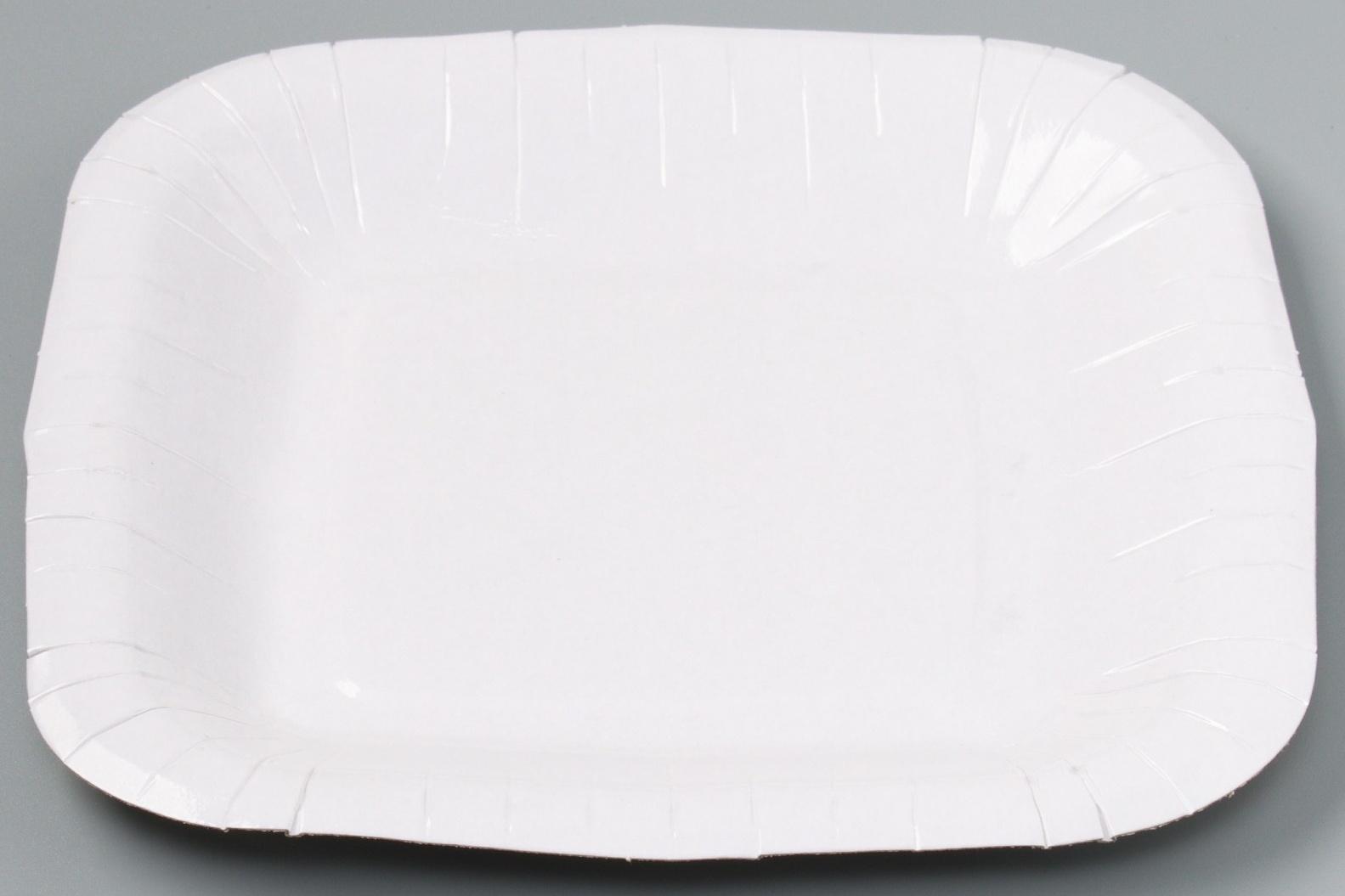 Тарелка бумажная квадратная 