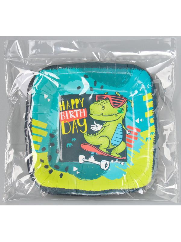 Тарелка бумажная квадратная 