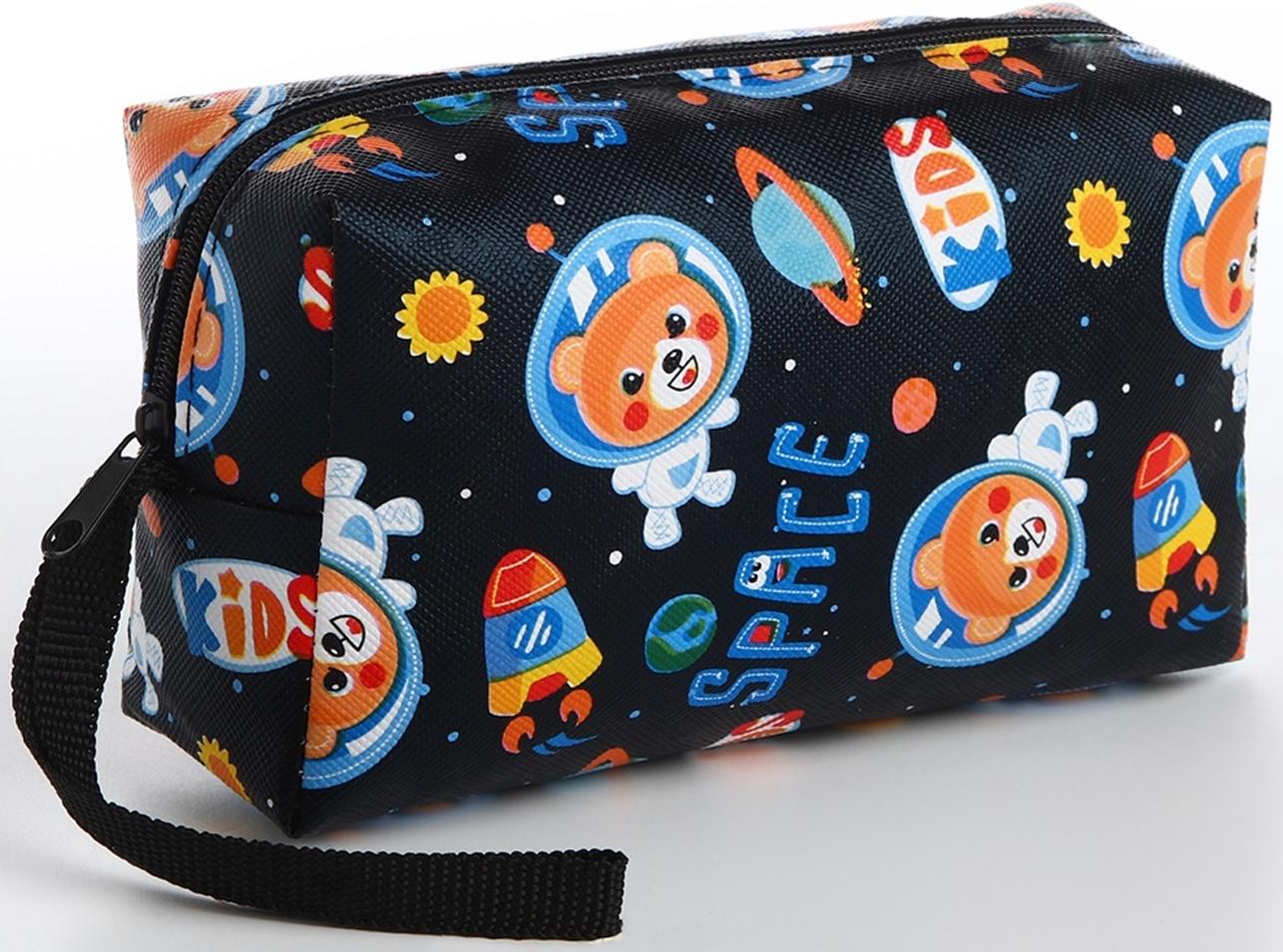 Косметичка на молнии, цвет чёрный