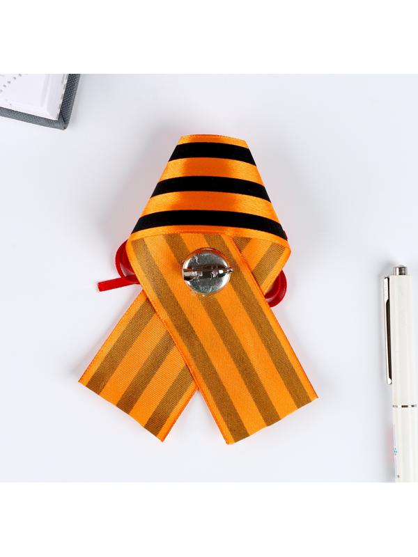 Значок «9 Мая», золотая звезда