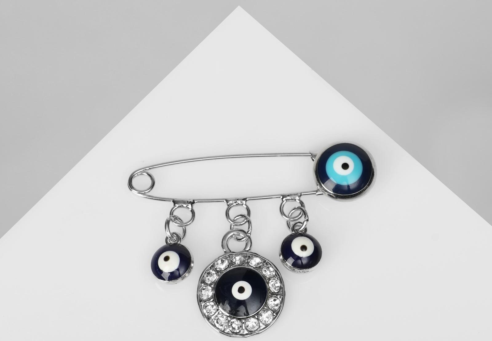 Булавка-оберег 