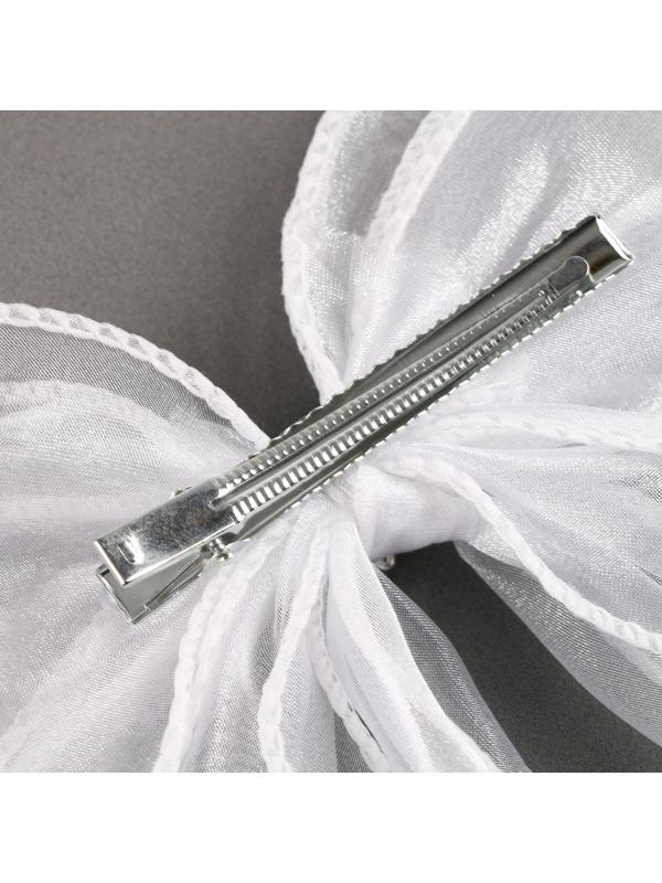 Карнавальный зажим «Бантик» с декором-сердцем