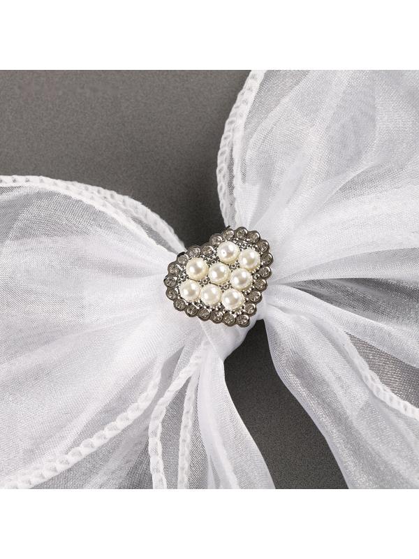 Карнавальный зажим «Бантик» с декором-сердцем