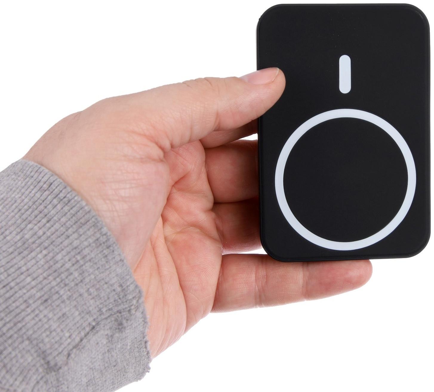 Внешний аккумулятор CRR-33, 5000 мАч, 5 W, с функцией MagSafe, Lightning, чёрный