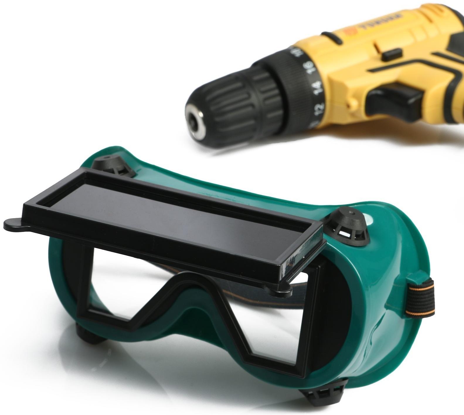 Очки защитные ТУНДРА, квадратные, с затемненными стеклами