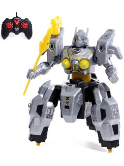 Робот радиоуправляемый «Киборг», световые и дымовые эффекты, работает от батареек