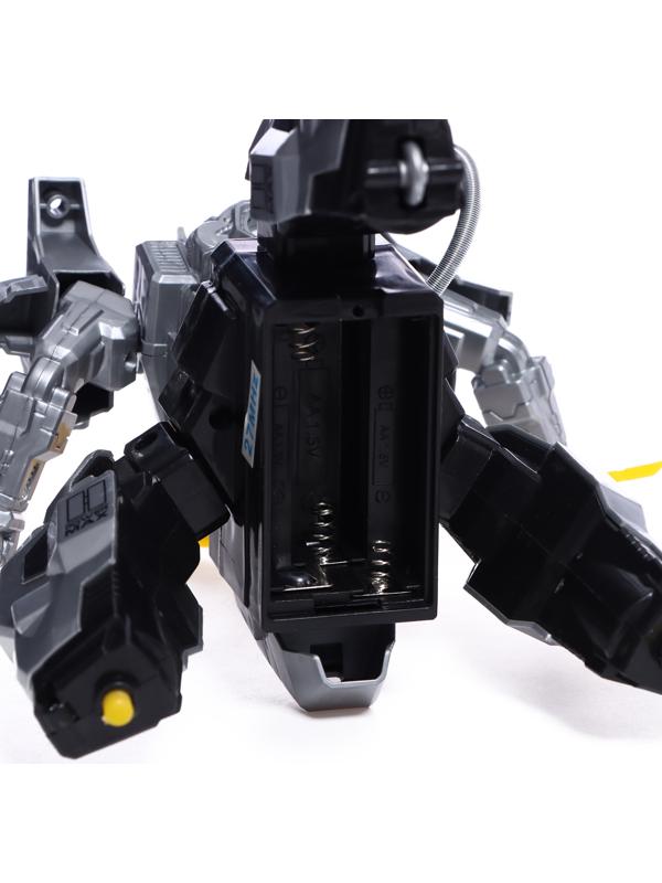 Робот радиоуправляемый «Киборг», световые и дымовые эффекты, работает от батареек