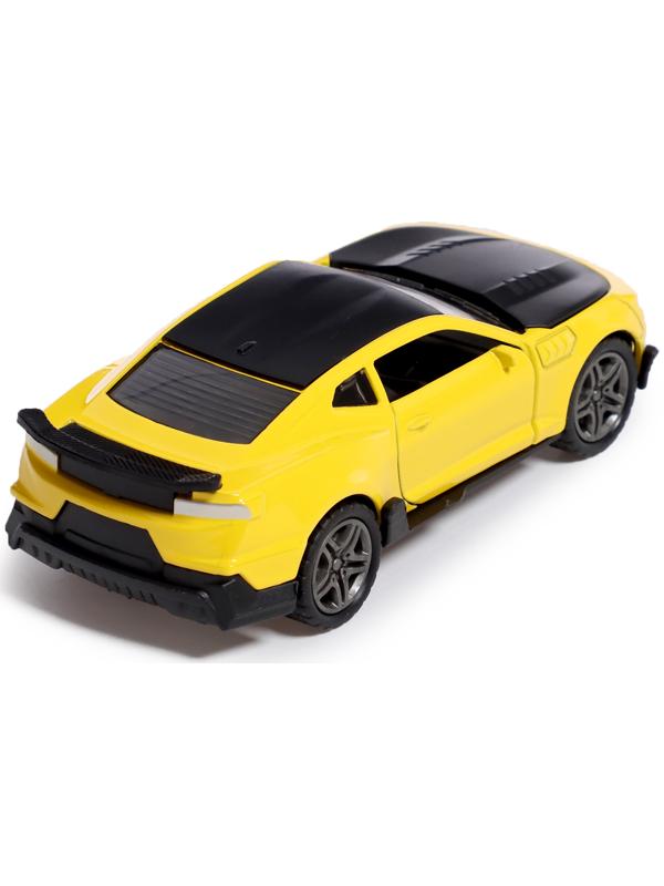 Машина металлическая «Гонка», инерция, 1:32, открываются двери, световые и звуковые эффекты, цвет желтый
