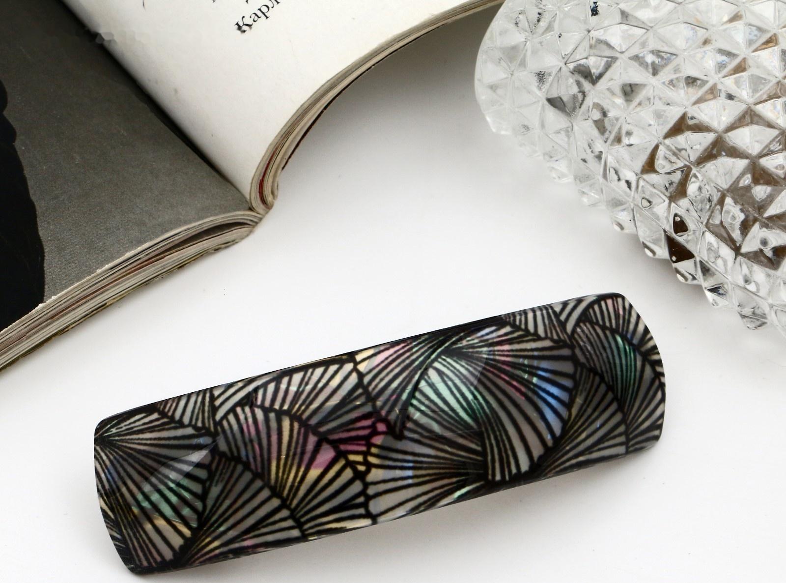 Заколка-автомат 