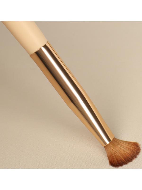 Набор кистей для макияжа «Франция», 7 предметов, чехол на кнопке, цвет бежевый/коричневый