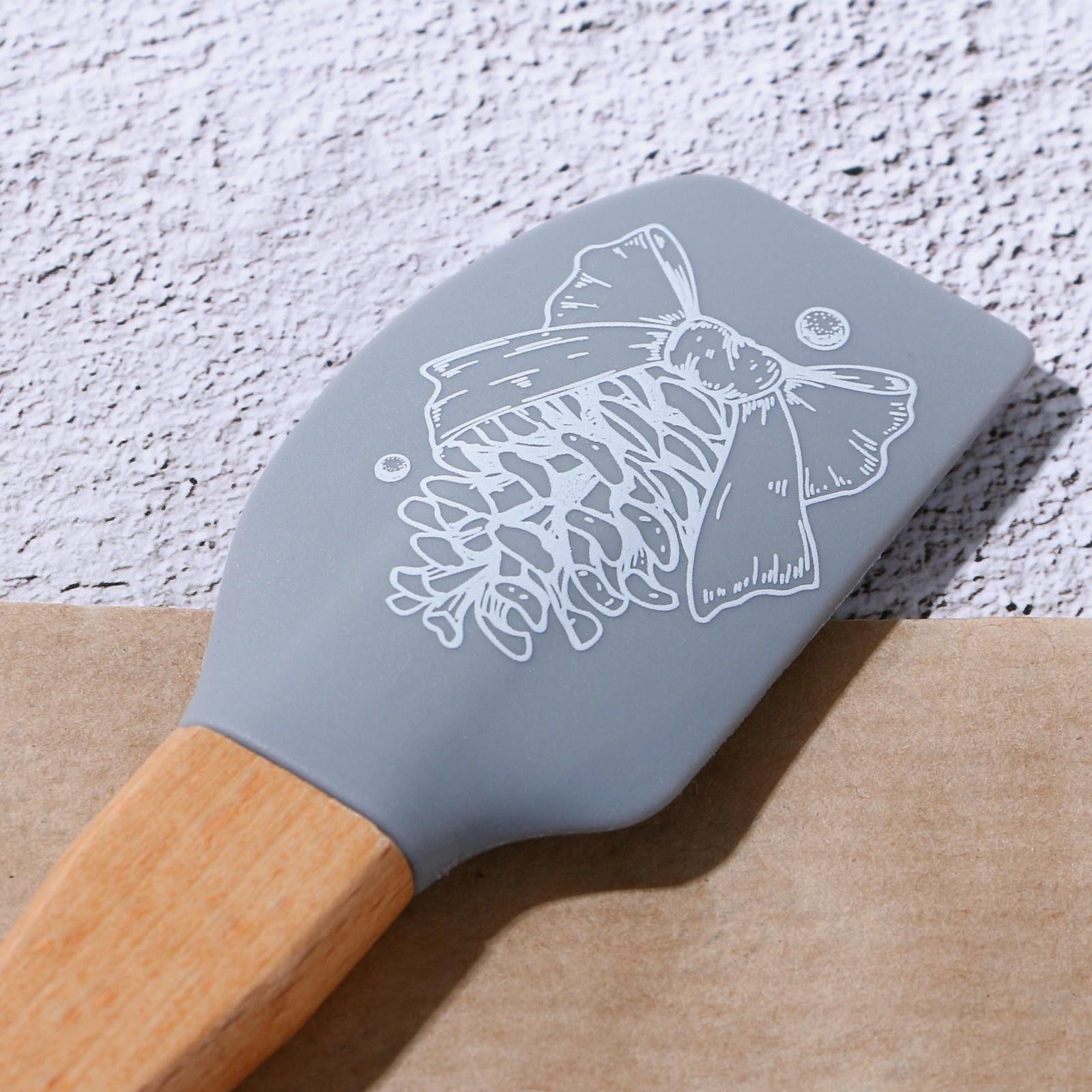 Набор силиконовых лопаток «Новогоднего настроения», 2 шт в наборе (26х5 см, 23.3х4.3 см)