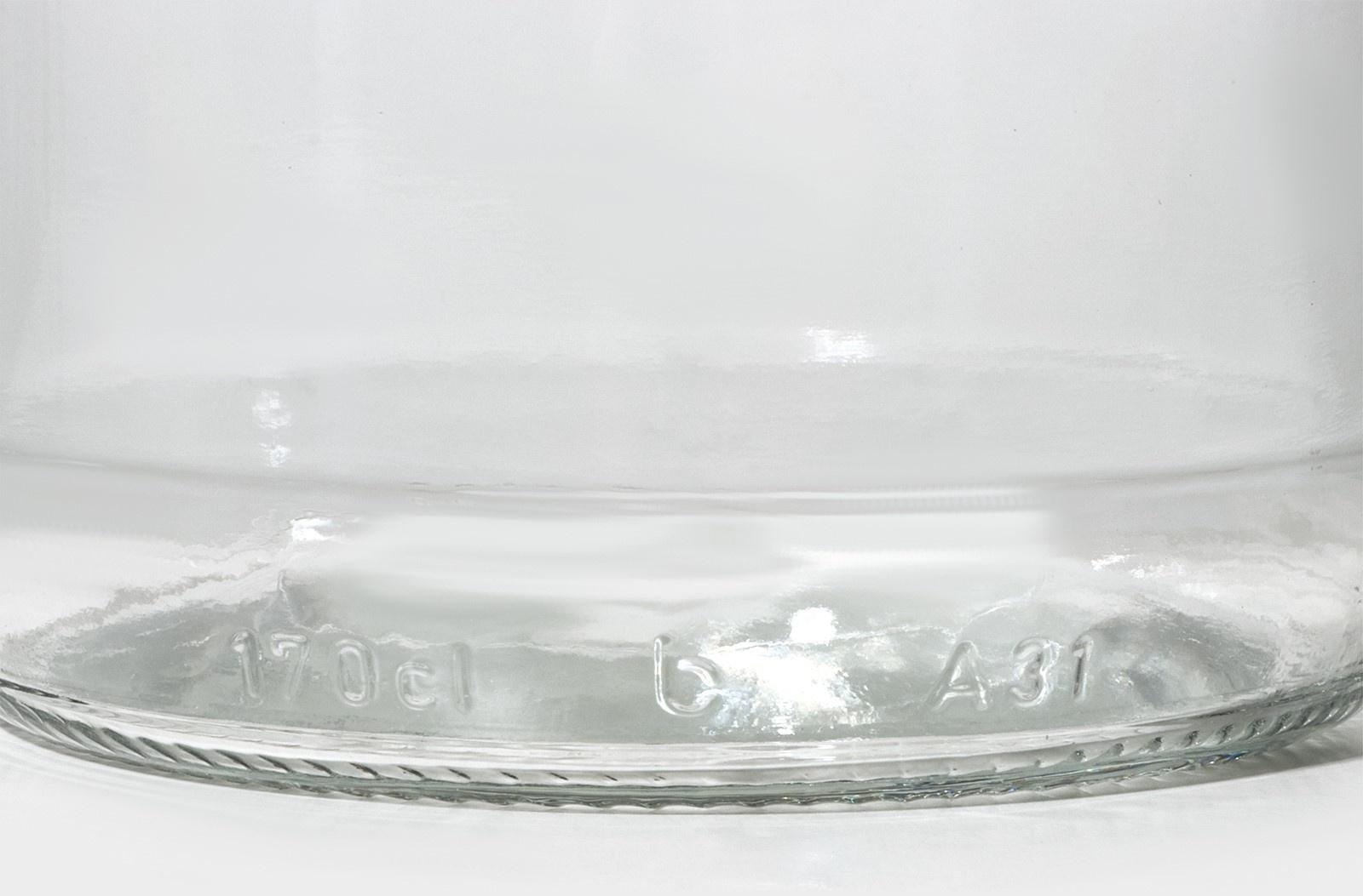 Банка для сыпучих продуктов с пластиковой крышкой и ручкой 