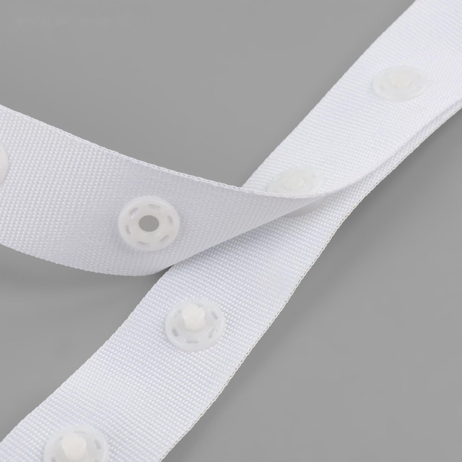 Тесьма с кнопками, 25-25 мм, 17 мм × 45 ± 1 м, цвет белый