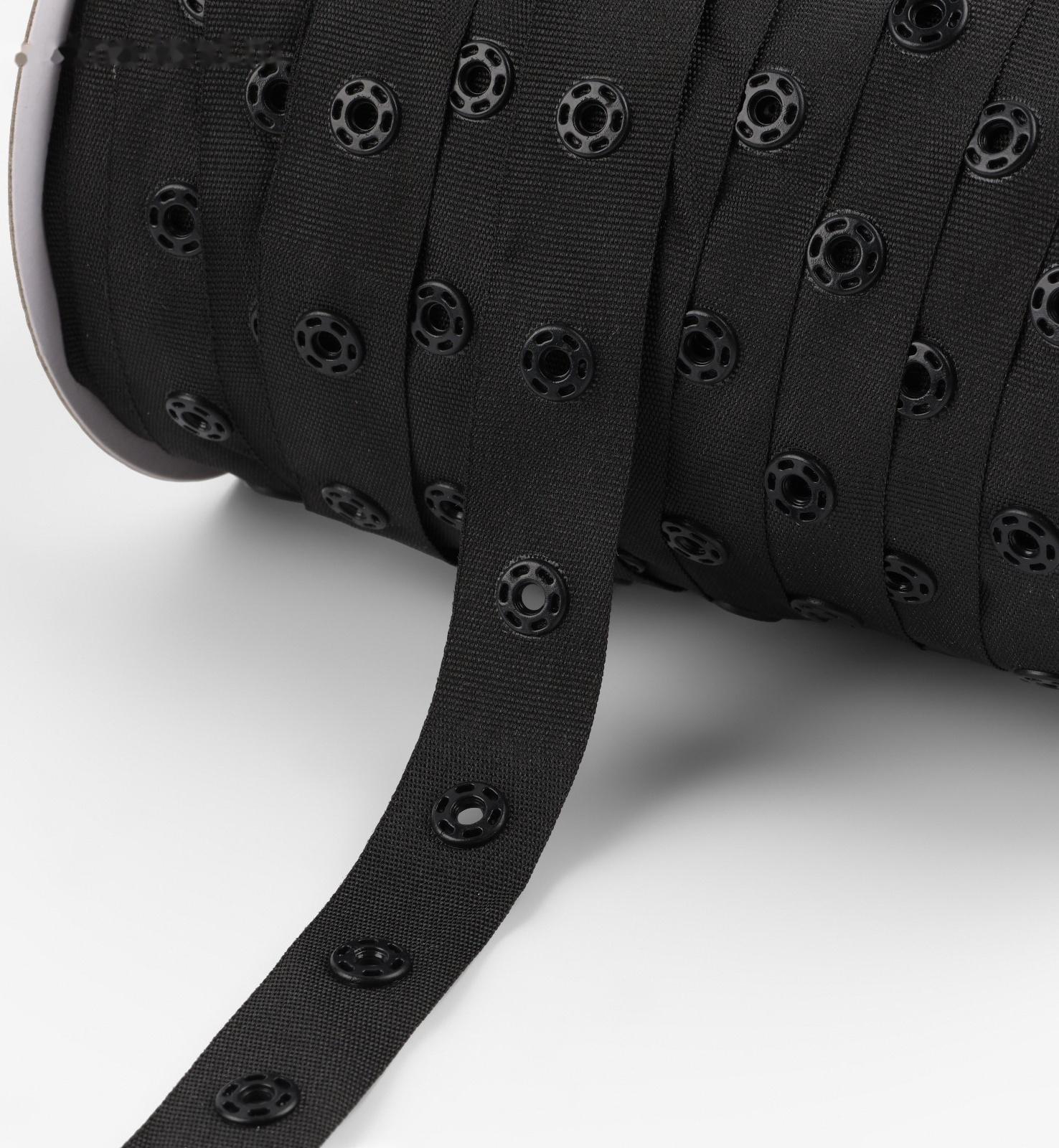 Тесьма с кнопками, 25-25 мм, 17 мм × 45 ± 1 м, цвет чёрный