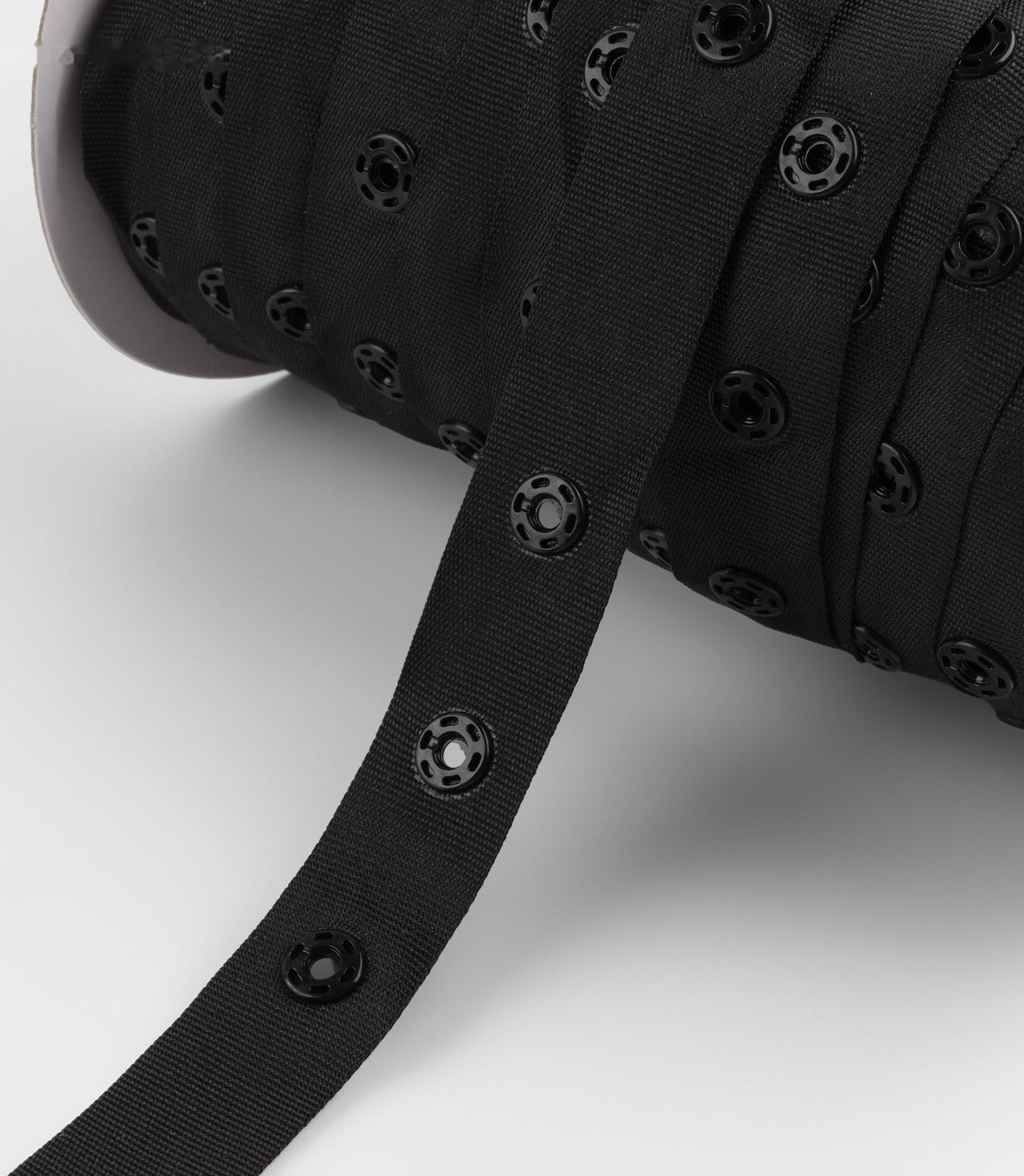 Тесьма с кнопками, 25-25-50 мм, 17 мм × 45 ± 1 м, цвет чёрный