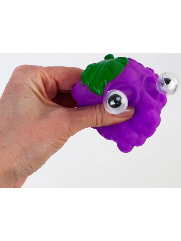 Мялка «Виноград», выпучивает глаза