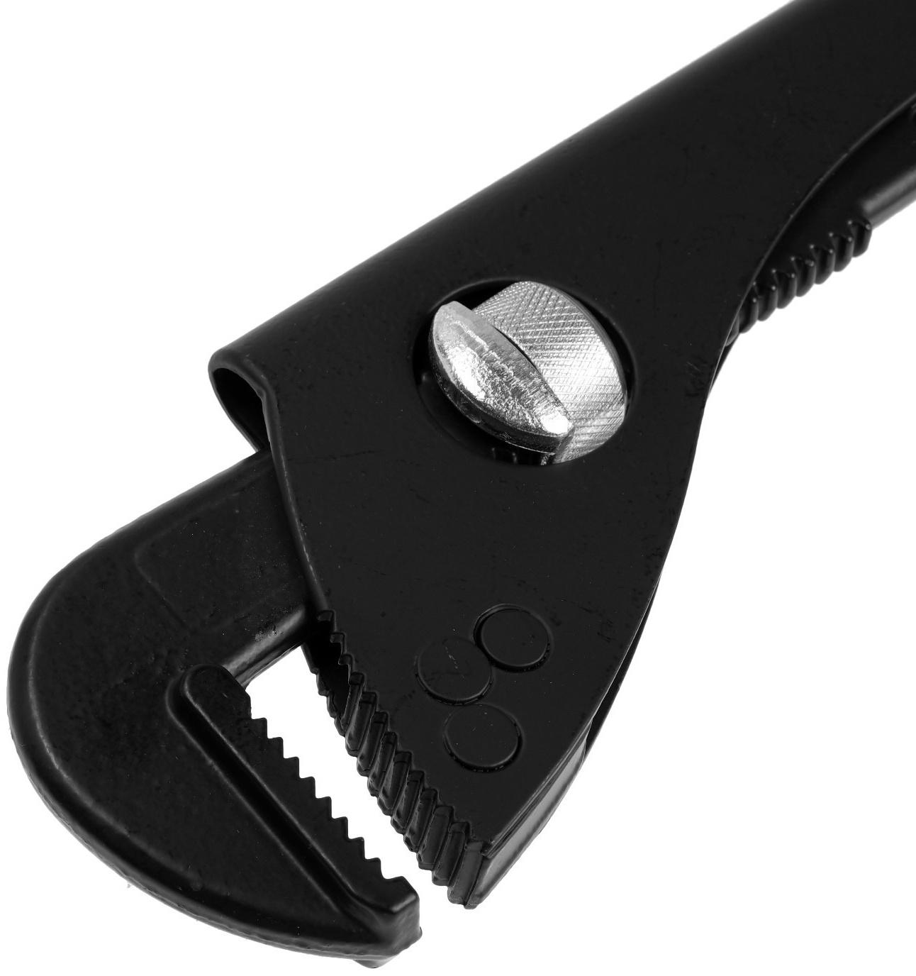 Ключ трубный ТУНДРА, 45 сталь, увеличенное раскрытие до 65 мм, 300 мм