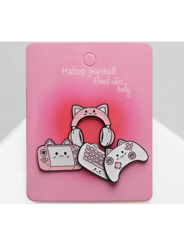 Набор значков (4шт) 