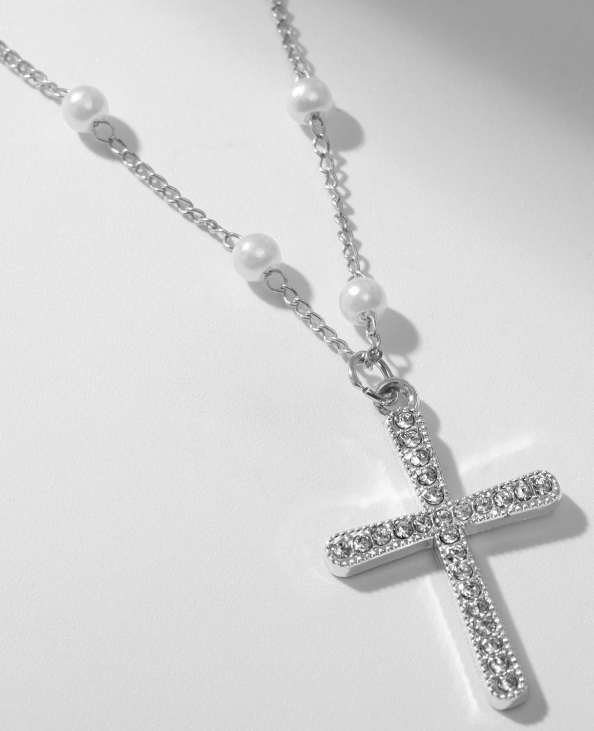 Кулон на декоративной основе 