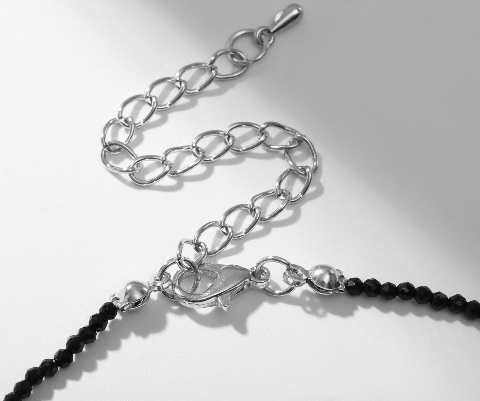 Кулон на декоративной основе 